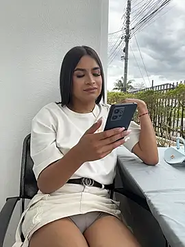 Chat XXX ao vivo de Silvanna-Casstro