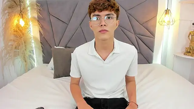 Онлайн чат XXX ErickDelRio