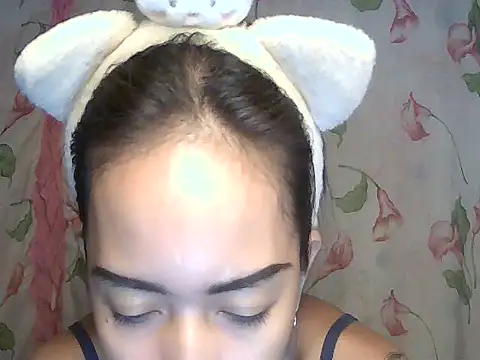 Chat +18 de XXnaughty_08XX ao vivo