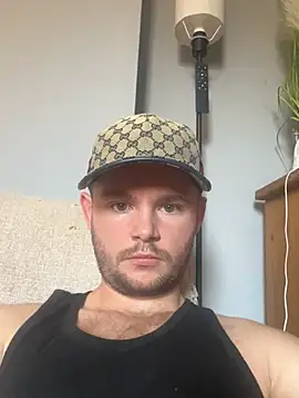Ronnie153 Live XXX Chat