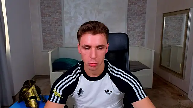 KellenWest XXX чат на живо