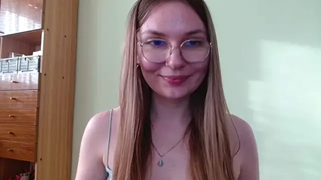 LooveELLYx Adlı Modelin Canlı XXX Sohbeti