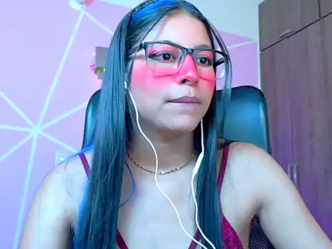 _ALLYSON18_ Chat XXX in diretta