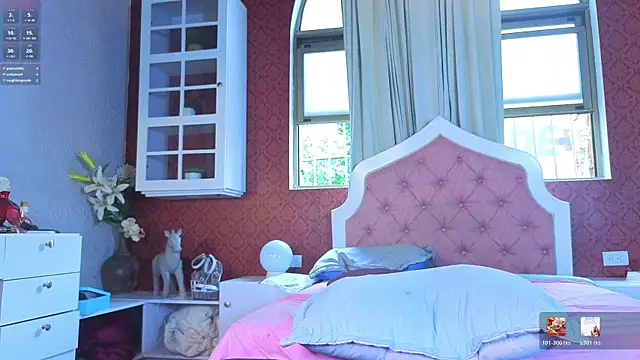 Sienna_Dark Adlı Modelin Canlı XXX Sohbeti