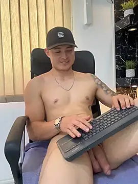 Chat XXX ao vivo de Alexander_ferre