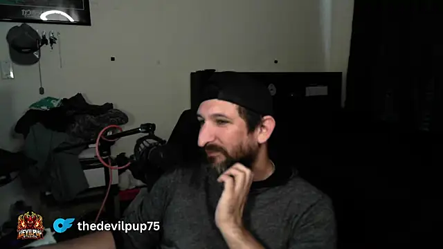 Онлайн чат XXX DevilPup75_