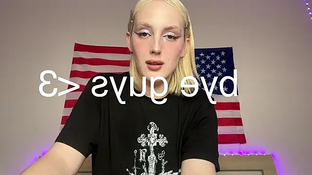 Show modela llinabarbie na web-kameri