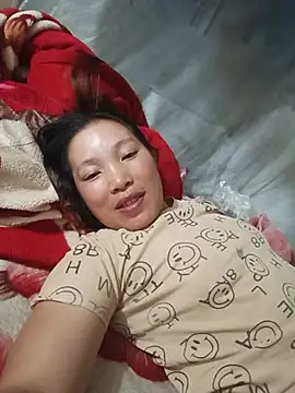 Evelyn-n Live XXX-Chat