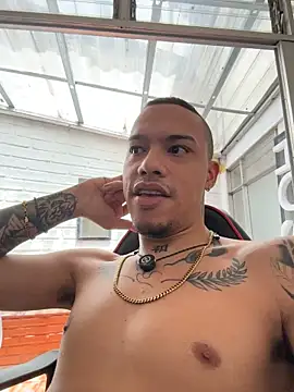 AlphaMasterXxx Live XXX-chat