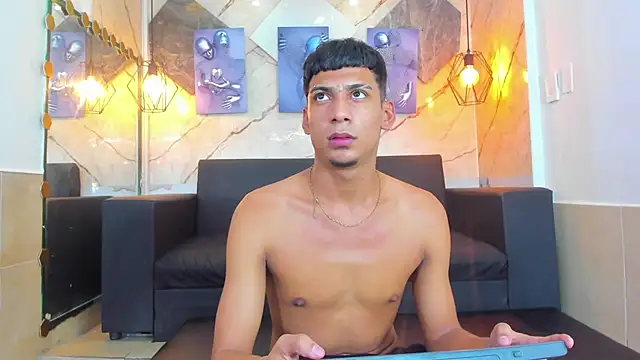 Yeff_26のライブXXXチャット