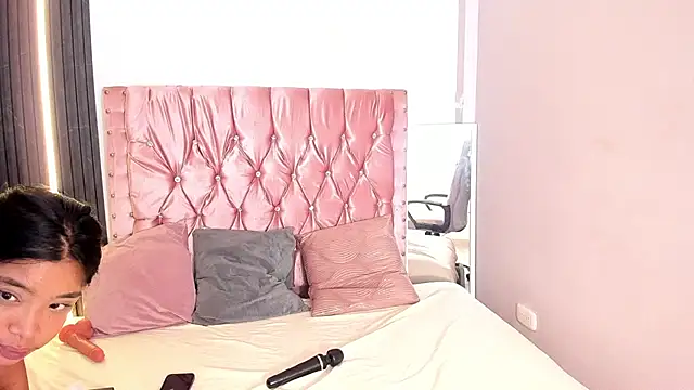 Chat +18 de SaraApril_1 ao vivo