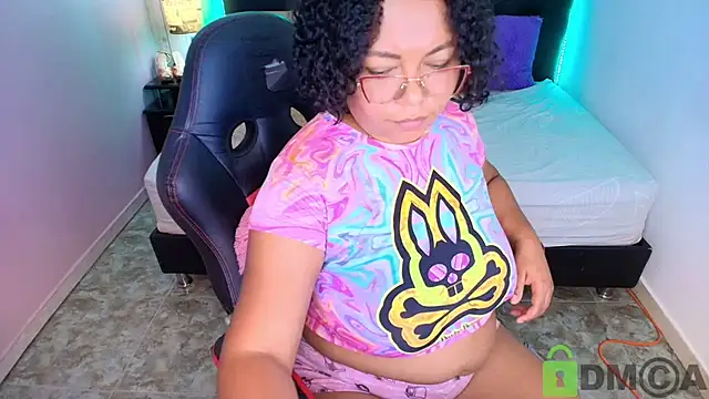 Italyy__boobs' Live XXX Chat