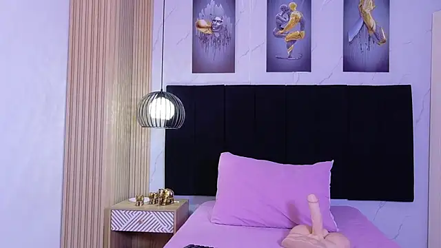 cutepetitee Adlı Modelin Canlı XXX Sohbeti