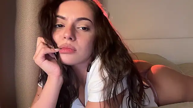 Chatroom XXX en direct de Meowmacito