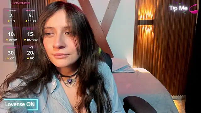 nina_daft's Live XXX Chat