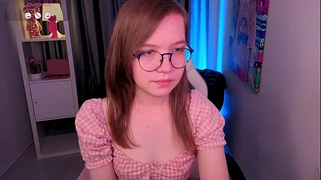 Chat XXX en directo de LiaBroock