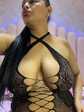 sofia_xxx02 Adlı Modelin Canlı XXX Sohbeti