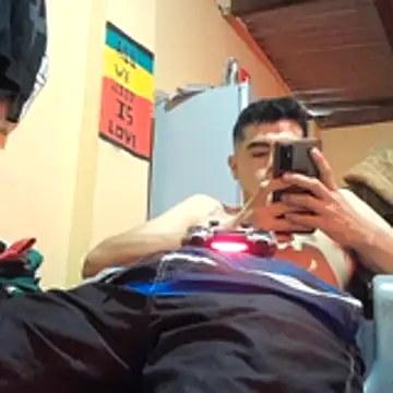Ortiz3404's Live XXX Chat