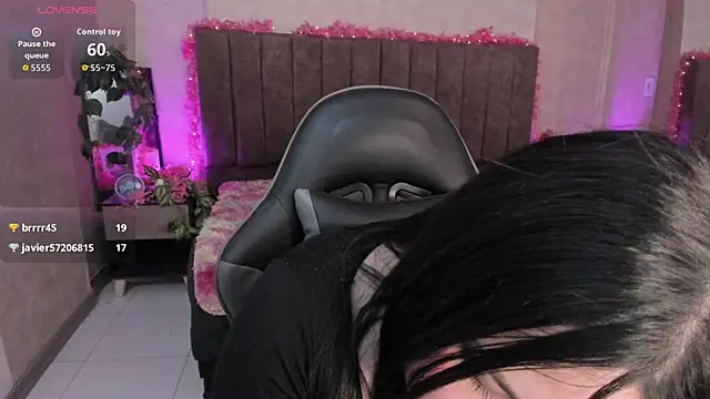 Julieth_Caandy XXX чат на живо