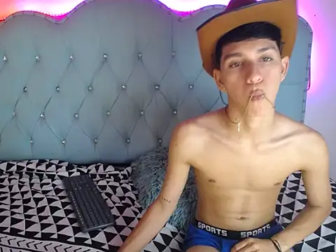 Nicolas_Rosenthal live XXX chat