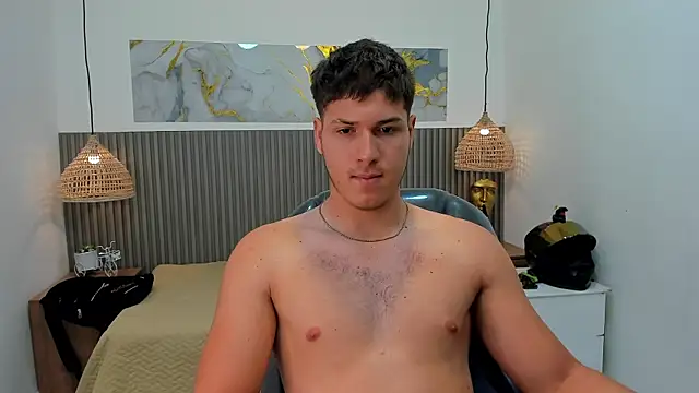 AlessandroFranco Adlı Modelin Canlı XXX Sohbeti