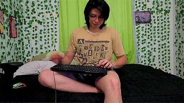 Andy_gray XXX чат на живо