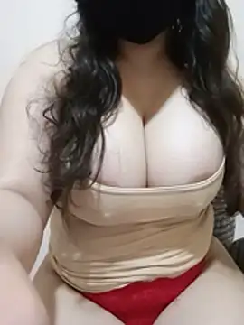 Sara_Saroona's Webcam Show
