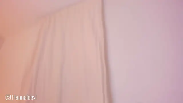hanna_lee02's Live XXX Chat