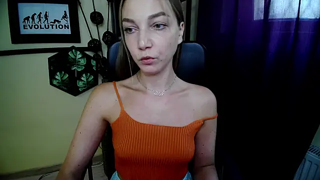 צ'אט XXX בשידור חי של EmillyPlay