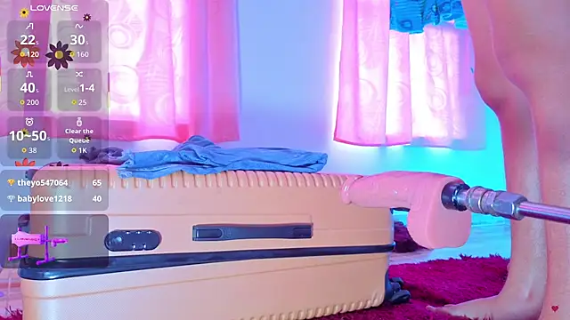 צ'אט XXX בשידור חי של Azul__poppi_