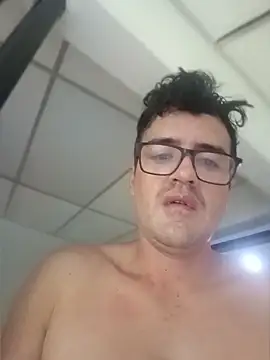 WildMatthew Webcamshow