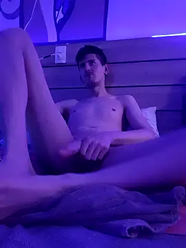 cheekyboyx: διαδικτυακό σόου στην κάμερα