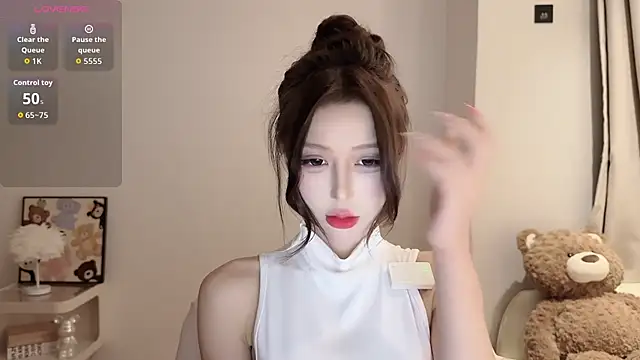 aiyouok- Adlı Modelin Canlı XXX Sohbeti