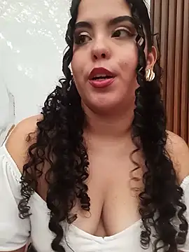 XXX chat uživo modela NicolleOverton