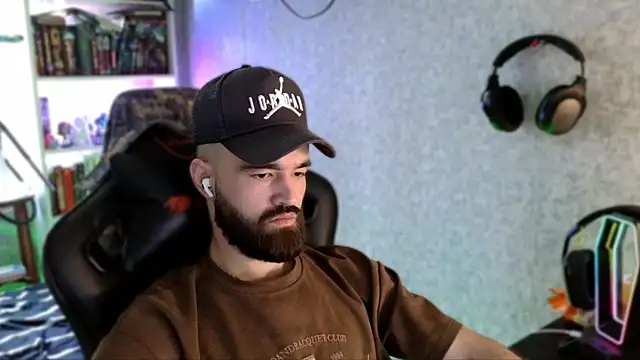 Chat XXX en directo de _Serious_Man