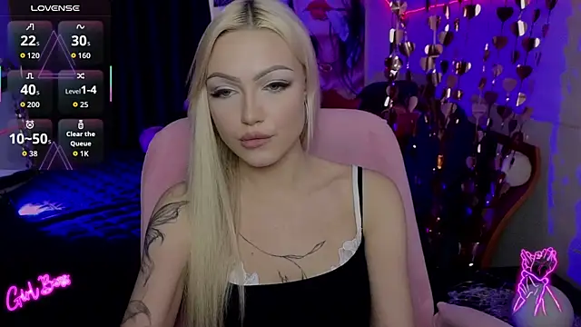 LinaLirian live XXX chat