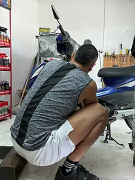 Paul22cm- Chat XXX live