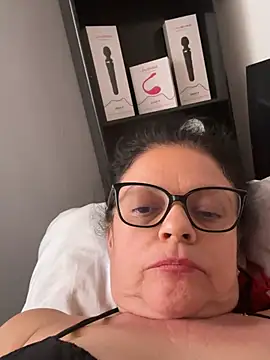 Sharongirl07's Live XXX Chat