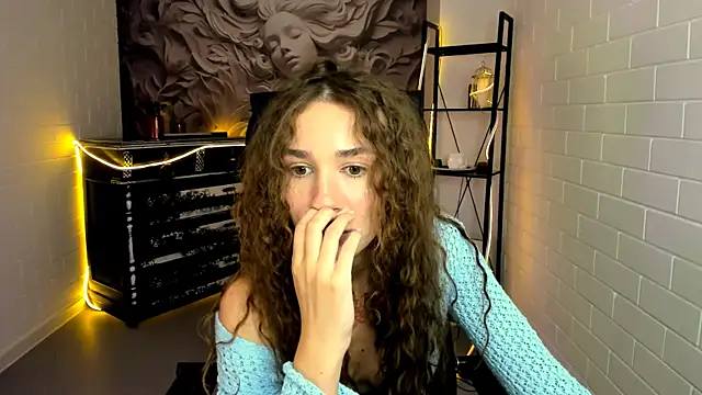 AsterBlom Chat XXX in diretta
