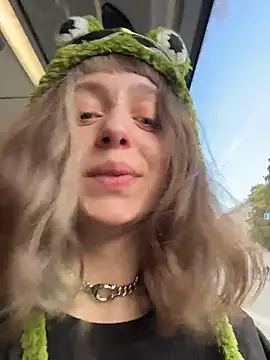 Chatroom XXX en direct de Crazy__Frog