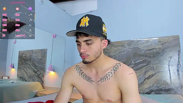James-06 – Live XXX-chat