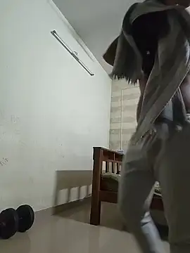 Show modela Alphamustha na web-kameri