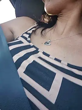 misscectito13 élő XXX-chatje