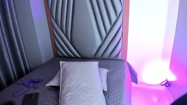 Aura-bakerr Live XXX-chat