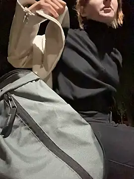 NinaParri 라이브 XXX 채팅