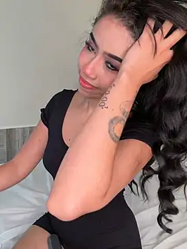 SammyJhuls Adlı Modelin Canlı XXX Sohbeti