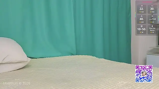 Molliblum's Live XXX Chat