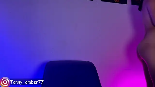 Amber77__'s Live XXX Chat