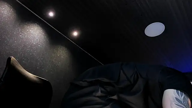 MarkWalker__ XXX чат на живо