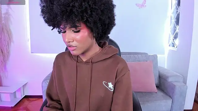 Chat XXX ao vivo de NaomiSaenz_